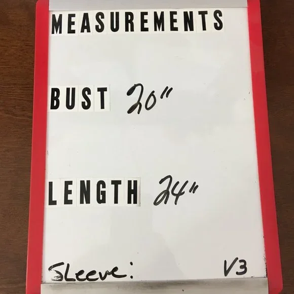 Savvy Chillin’ With My Peeps Gray Large T shirt Marshmallow Candies Easter - Picture 5 of 5